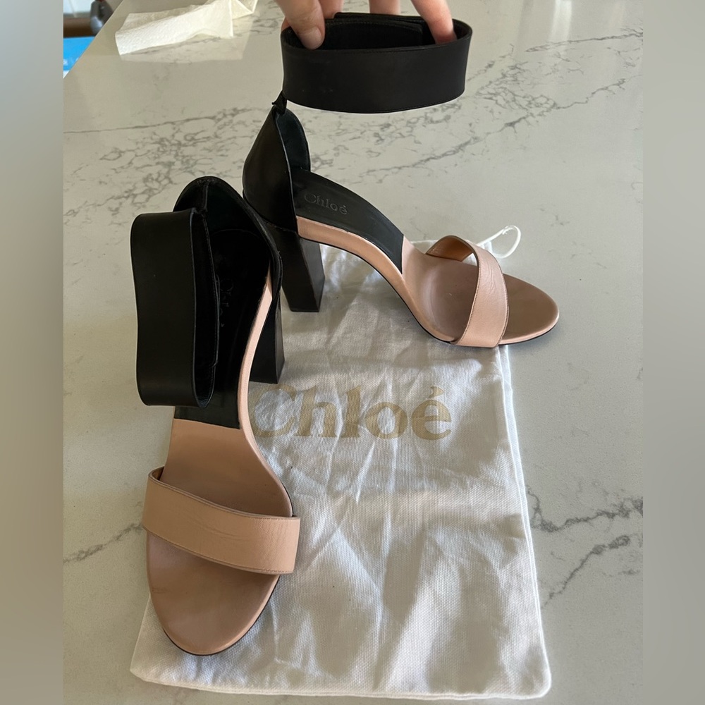 Two Tone Chloe heel with ankle strap (Sz 39)